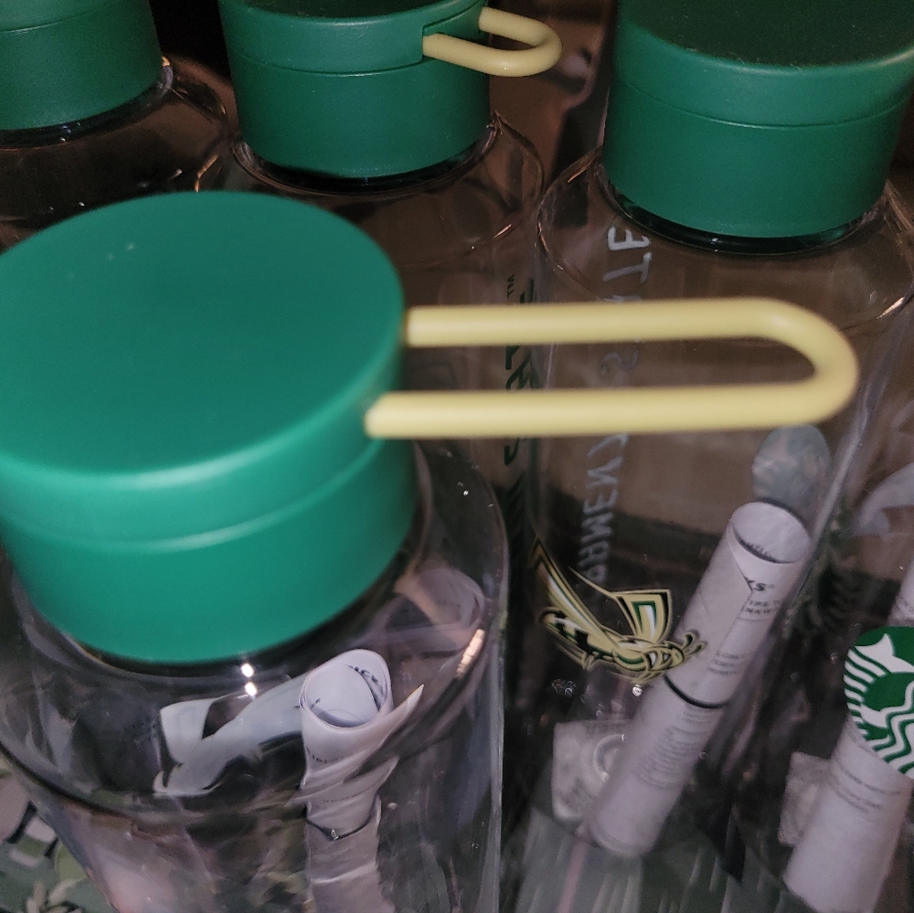 5 pcs Starbucks Water Bottle Featuring Sacramento State Hornets - Picture 6 of 6